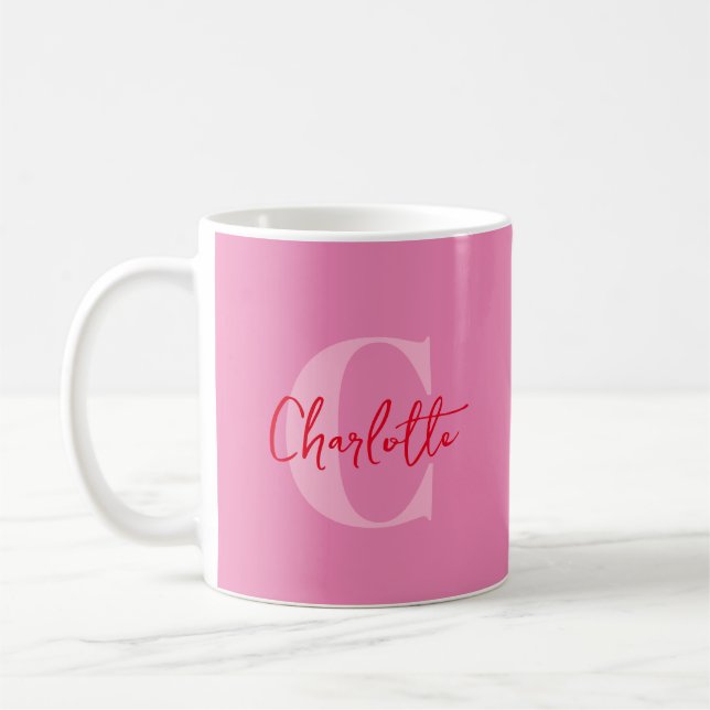 Taza De Café Guión manuscrito Quirky Whimsy Monogramado Rosa (Izquierda)