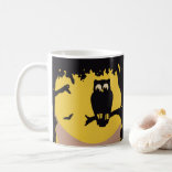 Taza De Café Halloween antiguo, búho espeluznante en árbol con