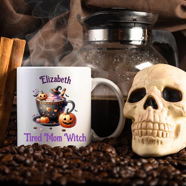 Taza De Café Halloween divertido y divertido de mamá canalizada (Subido por el creador)