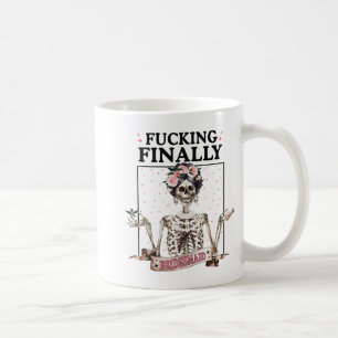 Taza De Café Halloween Ing Finalmente Dama de Honor Esqueleto S