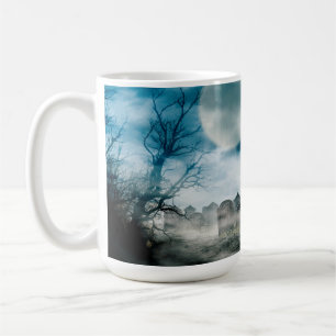 Taza De Café Halloween scene. Haunted house on graveyard.