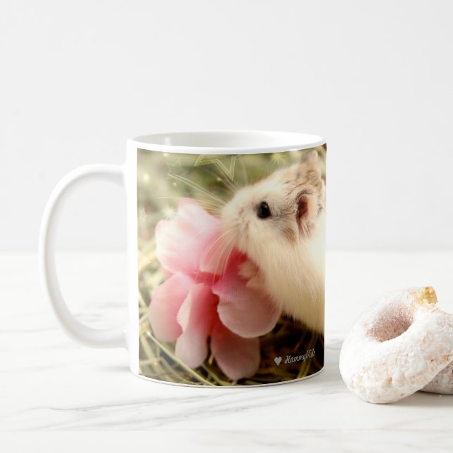 Taza De Café Hammyville - Flor de Hamster huele a los Rosas (Con donut)