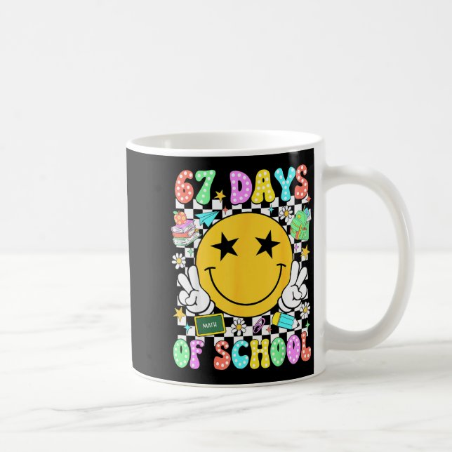 Taza De Café Happy 67th Day Of School Vibes Smile Face 67 Days  (Derecha)