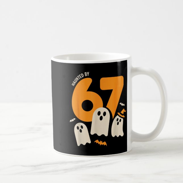 Taza De Café Haunted By 67 Funny Halloween Meme Design  (Derecha)