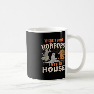 Taza De Café Hay algunos horrores en la bomba de Halloween de e