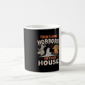 Taza De Café Hay algunos horrores en la bomba de Halloween de e