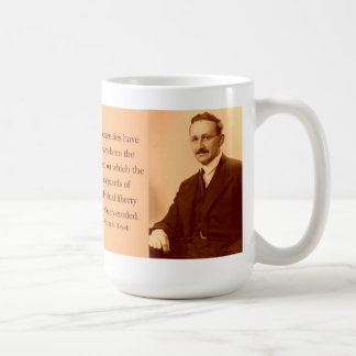 Taza De Café Hayek en emergencias