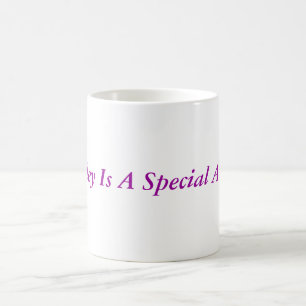 Taza De Café Hayley Es Un Ángel Especial