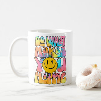 Taza De Café Haz lo que te hace feliz, retro hippie feliz cara