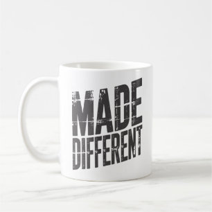 Taza De Café Hecho Diferente Tipografía Negrita Motivacional