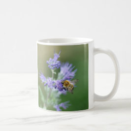 Taza De Café Hermosa abeja con flor azul