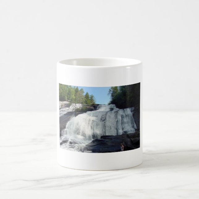 Taza de café hermosa grande de la cascada (Centro)