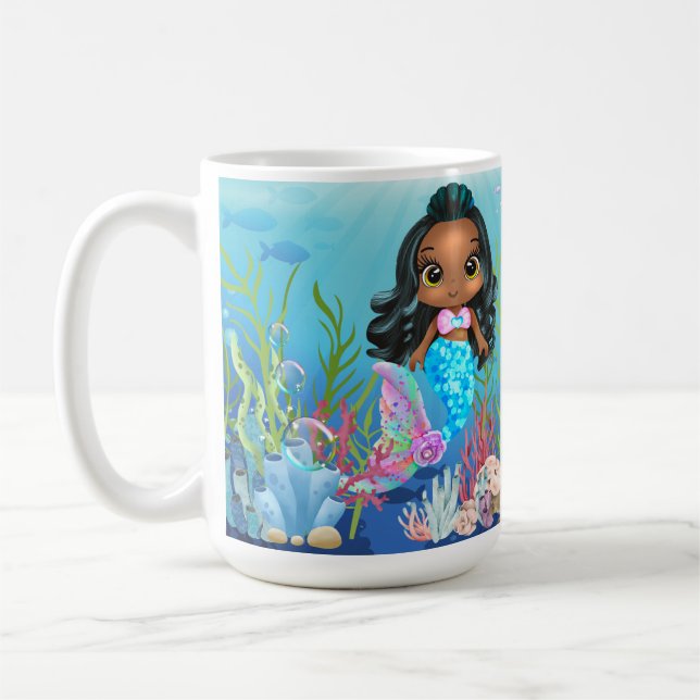 Taza De Café Hermosa sirena negra jugando en el mar (Izquierda)