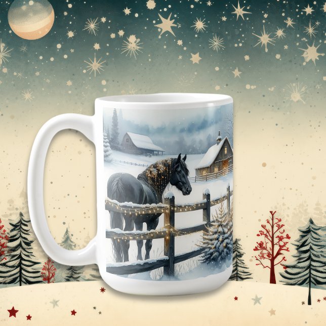 Taza De Café Hermoso caballo negro en una granja de Navidades (Subido por el creador)