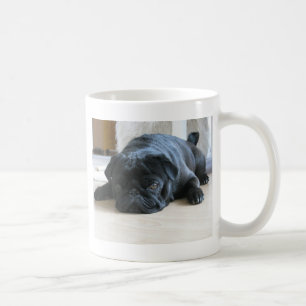 Taza De Café Hermoso Pug Negro Durmiendo