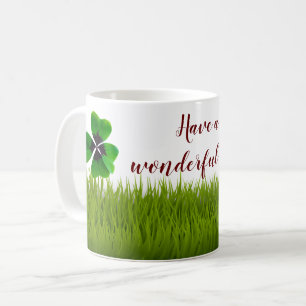Taza De Café Hermoso trébol de cuatro hojas en verde vivo