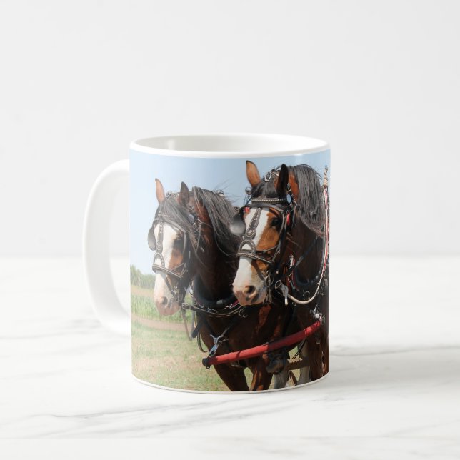 Taza De Café Hermosos caballos de Clydesdale arando (Anverso izquierdo)