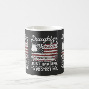 Taza De Café Hija De Una Familia Militar Patriótica Veterana