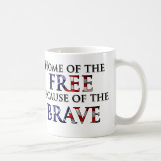Taza De Café Hogar del libre debido al valiente