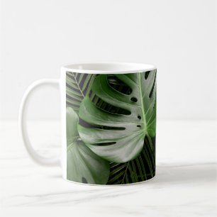Taza De Café Hojas de Monstera, diseño tropical de lujo.