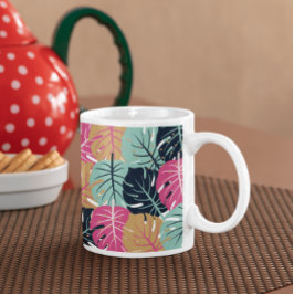 Taza De Café Hojas de Palma Tropicales en Rosa y Azul |