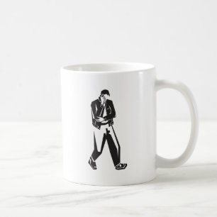 Taza De Café hombre joven que habla en un teléfono celular