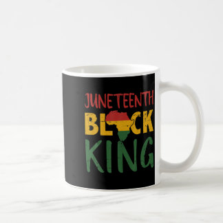 Taza De Café hombre juneteenth rey negro en colores de bandera 