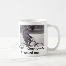Taza De Café Hombre y galgo en la bicicleta en Inglaterra,