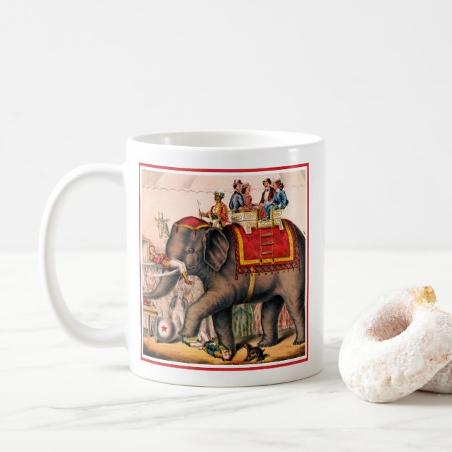 Taza De Café Hombres Actuando En Circo Con Un Elefante. (Con donut)