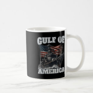Taza De Café Hombres De Bandera De Estados Unidos En El Golfo D