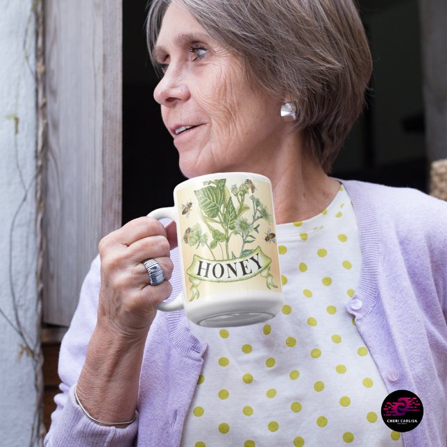 Taza De Café Honeybee Haven (Morning ritual meets old-world garden elegance.)