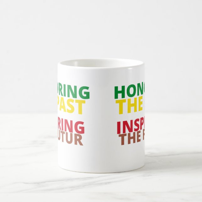 Taza De Café Honrar el pasado inspirando el futuro Minimal (Centro)