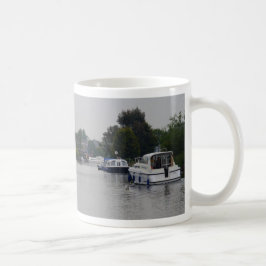 Taza De Café Horning en el río Bure
