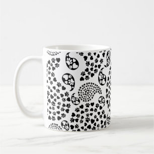 Taza De Café Huellas De Perro Y Corazones En Estampado Paisley