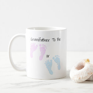 Taza De Café Huellas del bebé de abuelo ser invitación