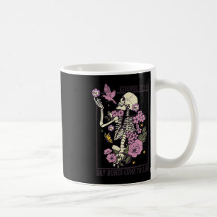 Taza De Café Huesos Secos De Esqueleto Vienen A La Vida Hallowe