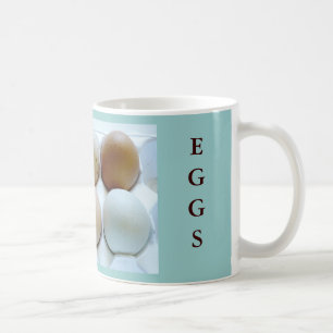 Taza De Café Huevos de la granja. Azul y diseño de Brown