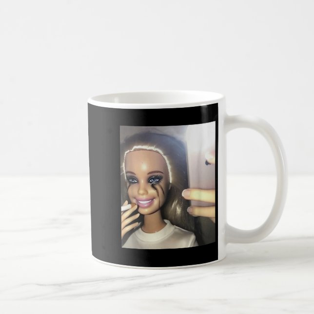 Taza De Café Humor oscuro para muñecas humeantes selfie (Derecha)