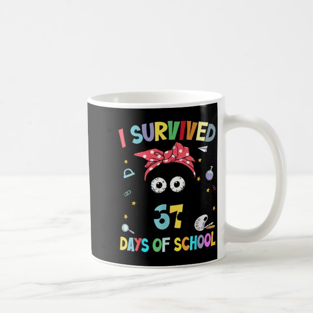 Taza De Café I Survived 67 Days Of School Funny Black Cat Six S (Derecha)