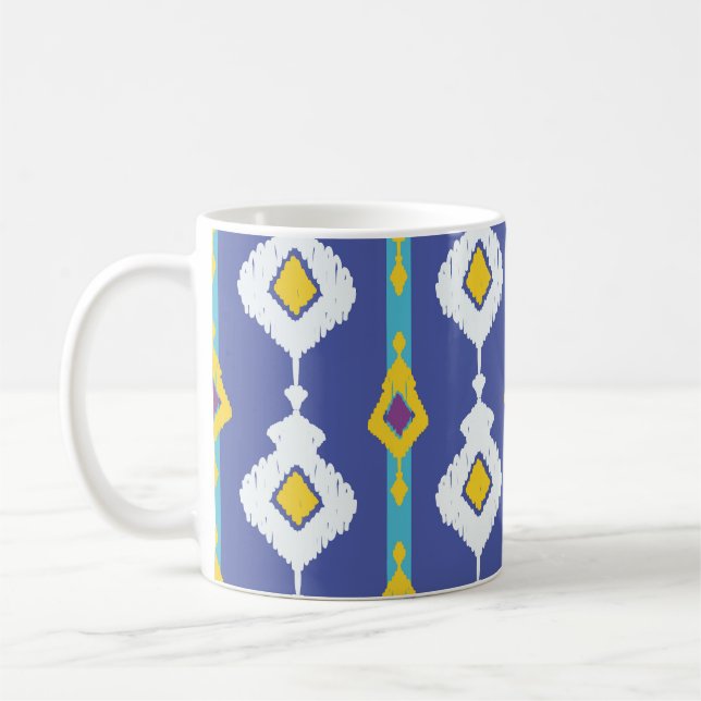 Taza De Café Ikat, un patrón étnico impecable. (Izquierda)