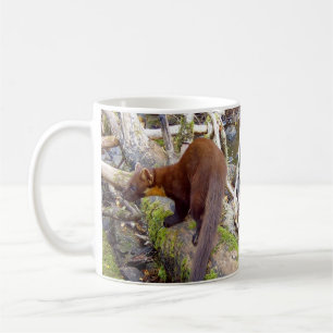 Taza De Café Ilustración de mamífero de bosque rústico de marta