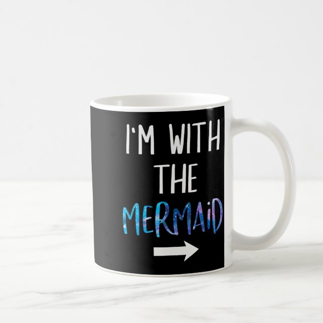 Taza De Café I'm With The Mermaid Funny Lazy Mermaid Halloween  (Derecha)