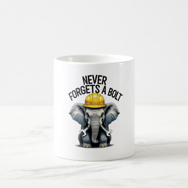 Taza De Café Ingeniero elefante gracioso nunca olvida a Bolt Mu (Centro)