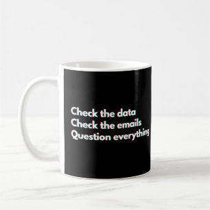 Taza De Café Ingenieros de datos y científico de datos divertid