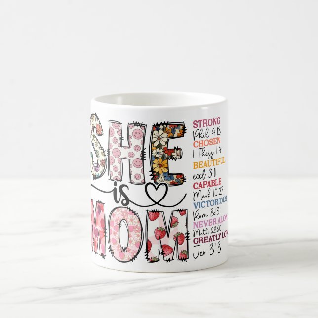 Taza De Café Inspiradora, ella es mamá querida (Centro)