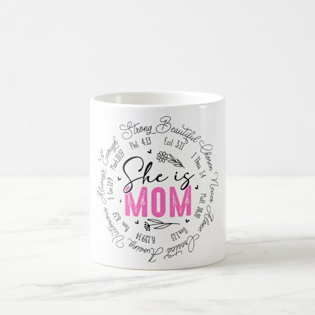Taza De Café Inspiradora, ella es mamá querida (Centro)