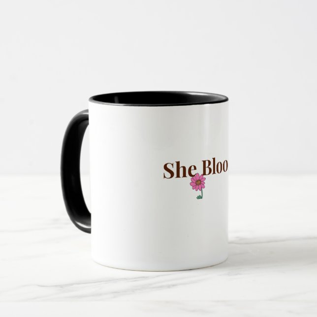 Taza De Café Inspiradora Femenina Ella Florece   (Anverso izquierdo)