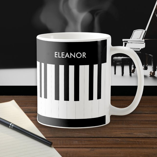 Taza De Café Instrumento musical de música de teclado de Piano  (A personalized, music-themed, ceramic coffee mug, with black and white piano keys design)