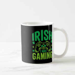 Taza De Café Irlandés Estaba Jugando Divertido El Videojuego De