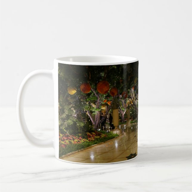 Taza De Café Jardín interior Wynn Atrium Las Vegas Mug (Izquierda)
